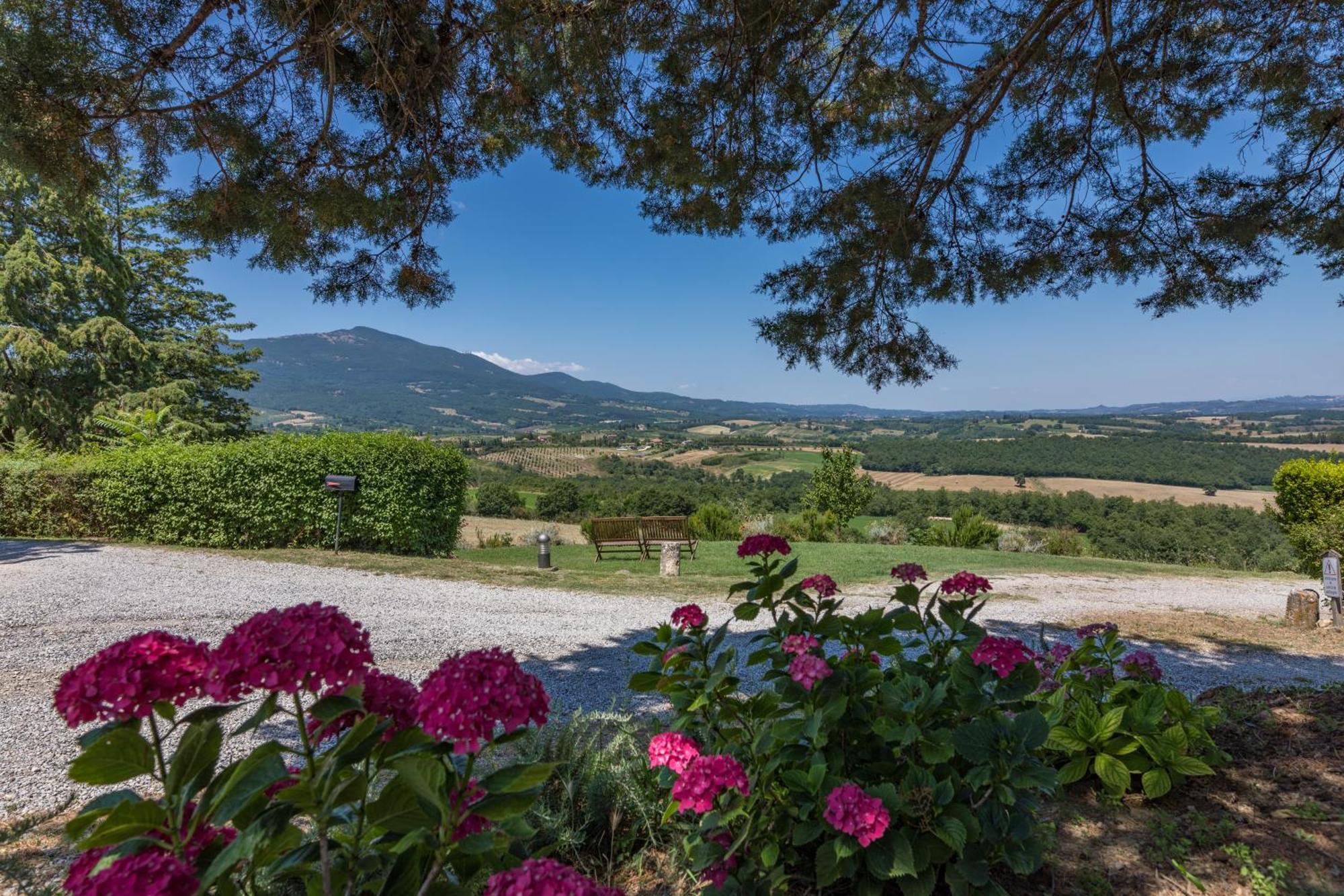 Agriturismo Spazzavento Palazzone Exteriér fotografie